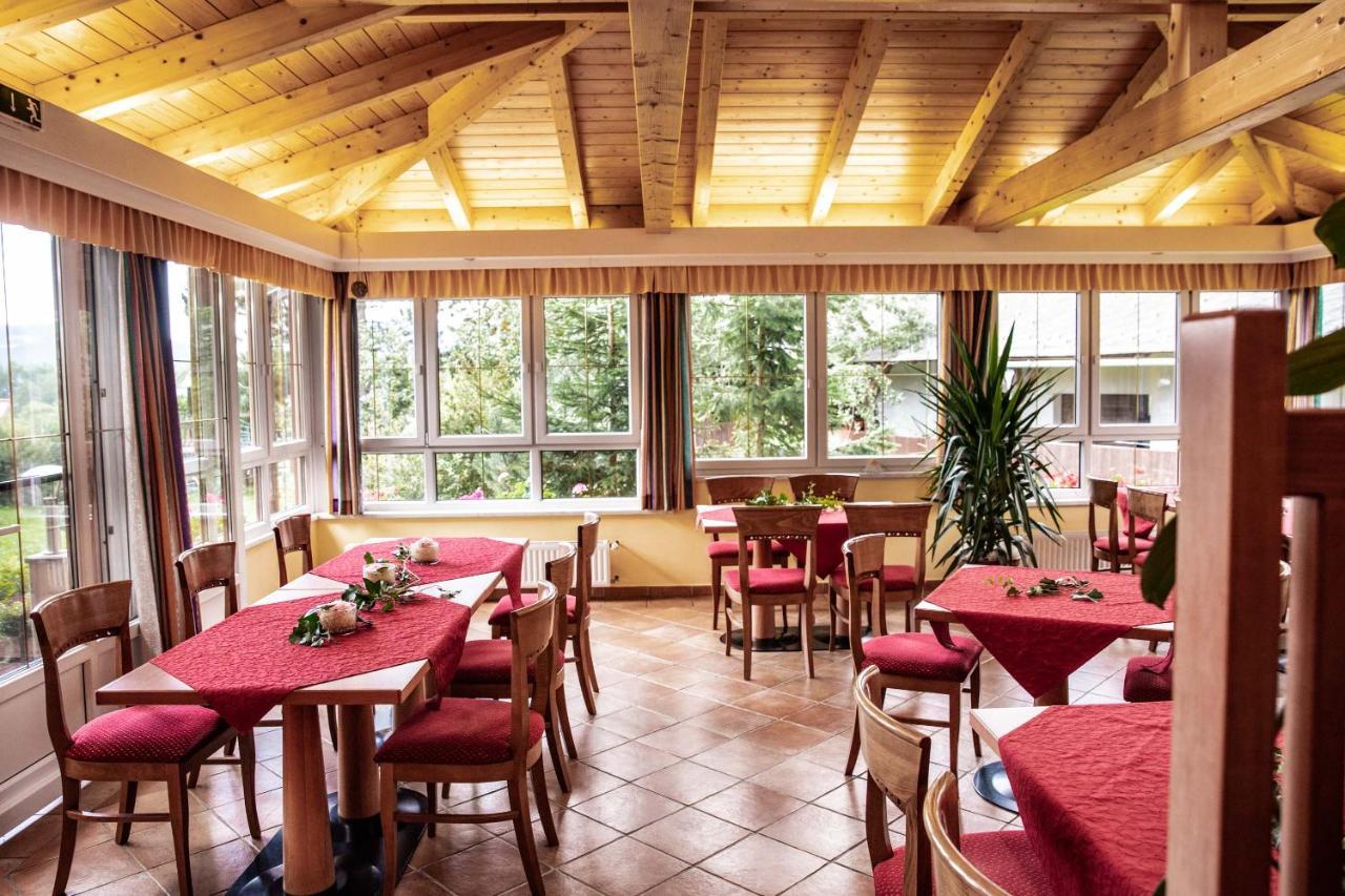 Gasthof Zum Kramer Gurk ภายนอก รูปภาพ