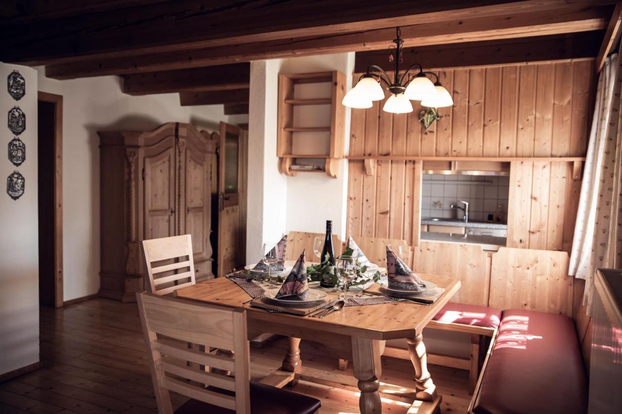 Gasthof Zum Kramer Gurk ภายนอก รูปภาพ