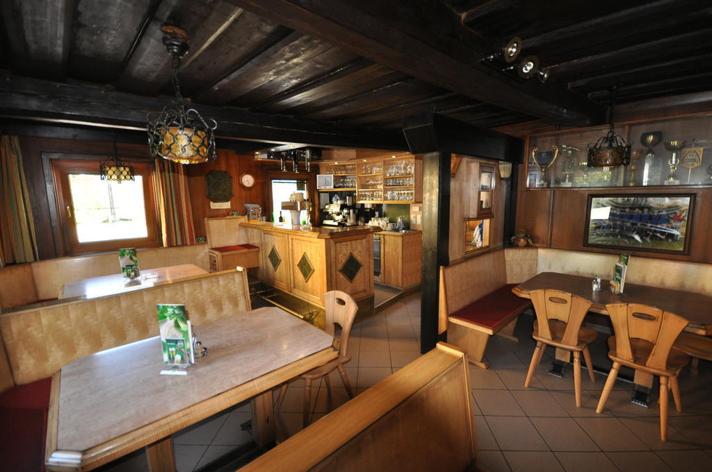 Gasthof Zum Kramer Gurk ภายนอก รูปภาพ