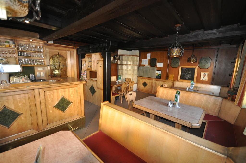 Gasthof Zum Kramer Gurk ภายนอก รูปภาพ
